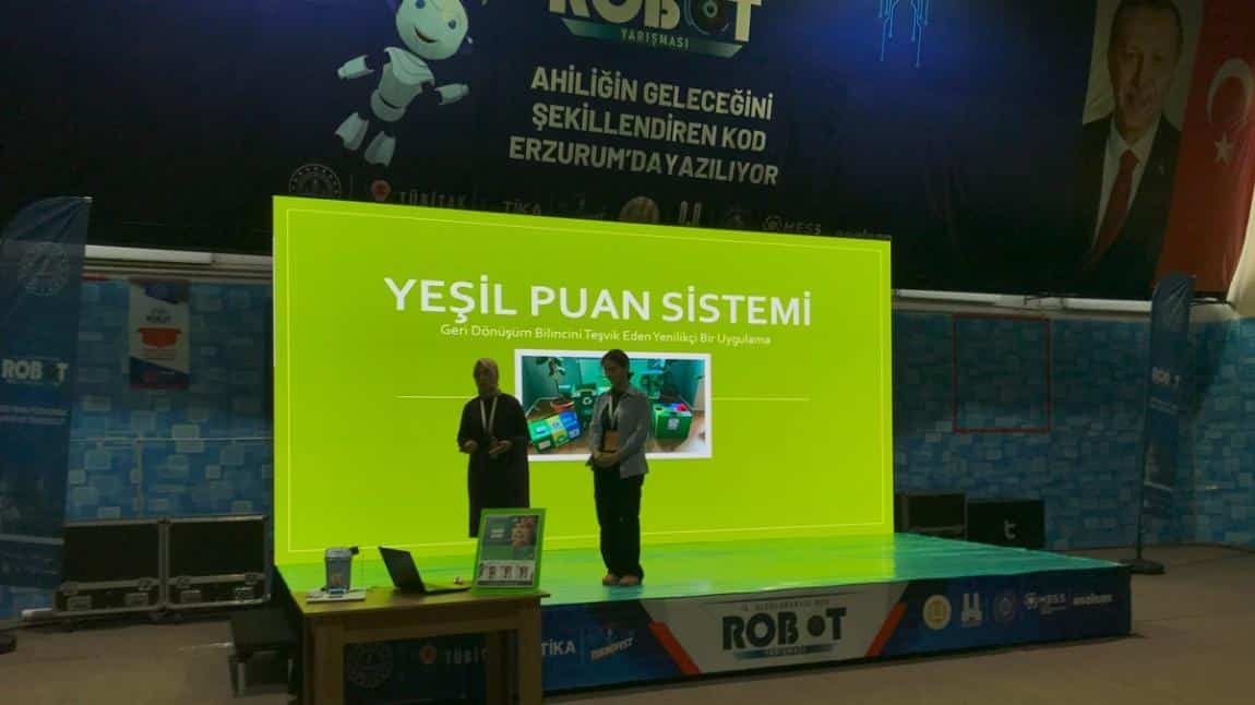  Bayburt Fen Lisesi Öğrencileri MEB Robot Yarışmasında Erzurum'da!